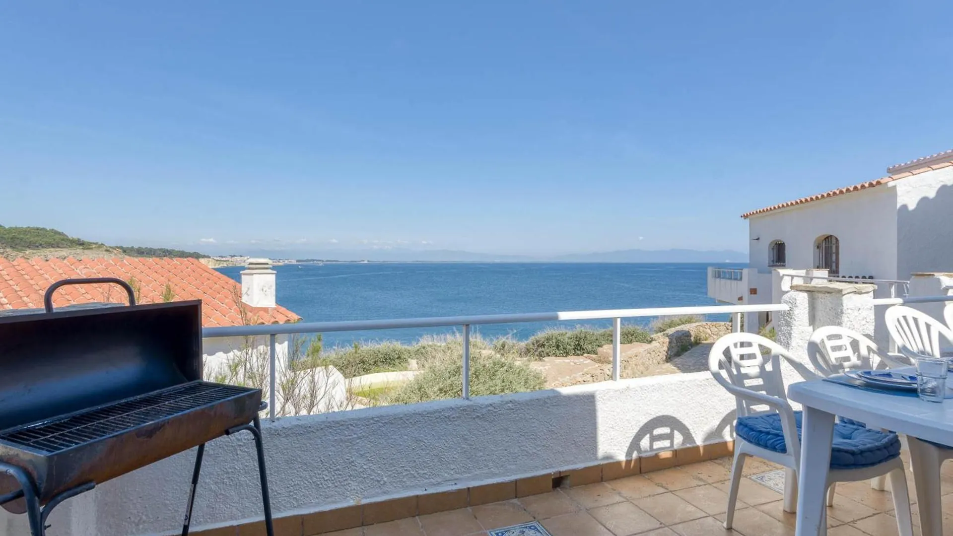 Apto Con Vista Al Mar: Piscina, Barbacoa, Wifi Y Parking En Montgo, L'Escala - Es-89-126 Torroella de Montgrí 0*,  Hiszpania