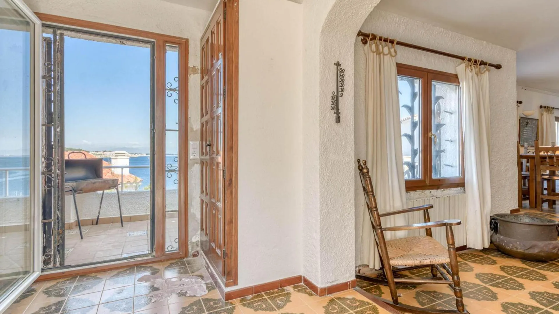 Apto Con Vista Al Mar: Piscina, Barbacoa, Wifi Y Parking En Montgo, L'Escala - Es-89-126 Torroella de Montgrí 0*,  Hiszpania